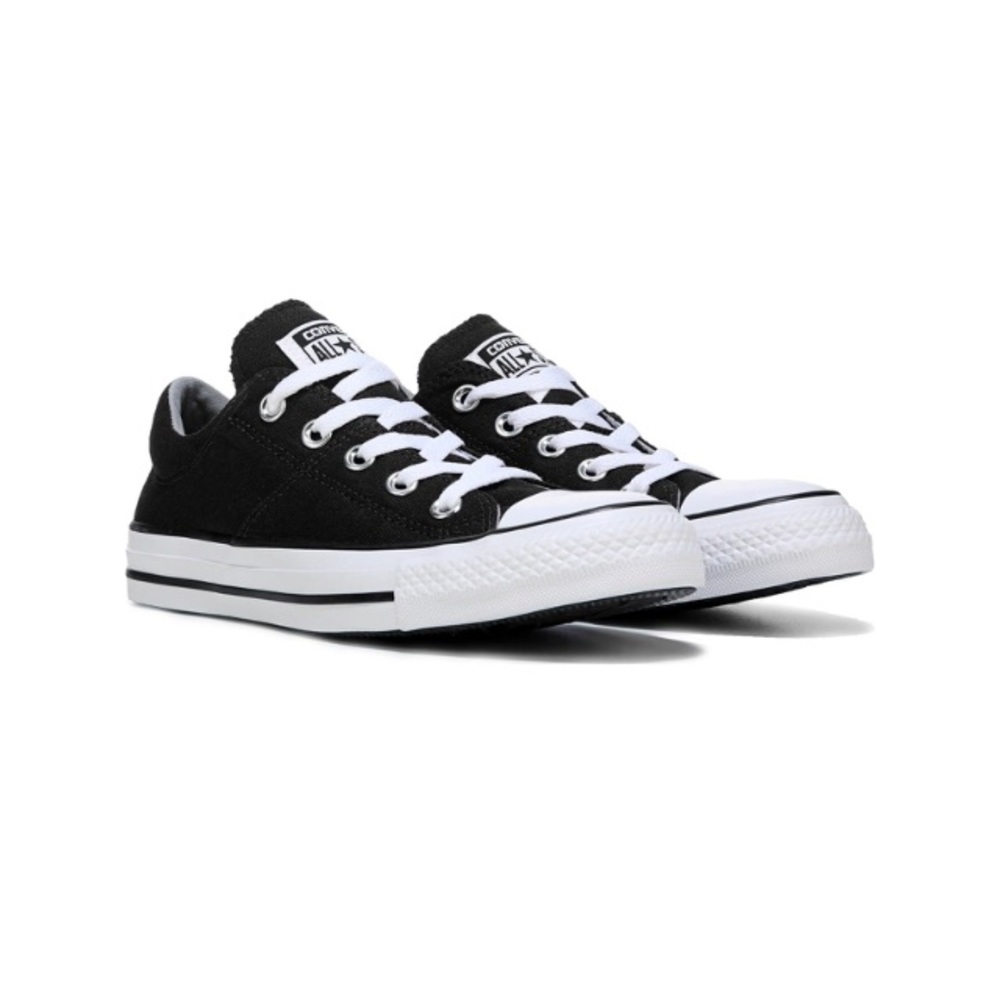 NWOT Black Converse